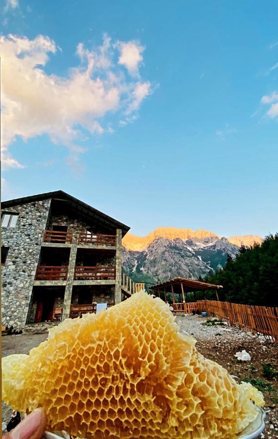 Guesthouse Rosi Kukaj Bagian luar foto